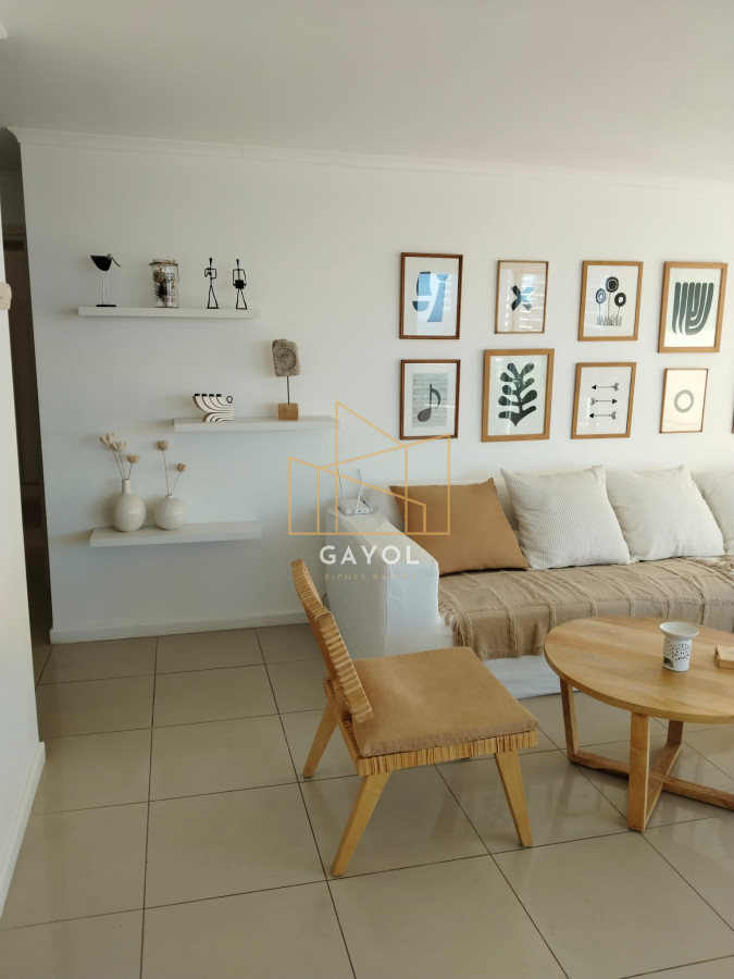 Apartamento ID.922 - Apartamento de 3 dormitorios y dependencia