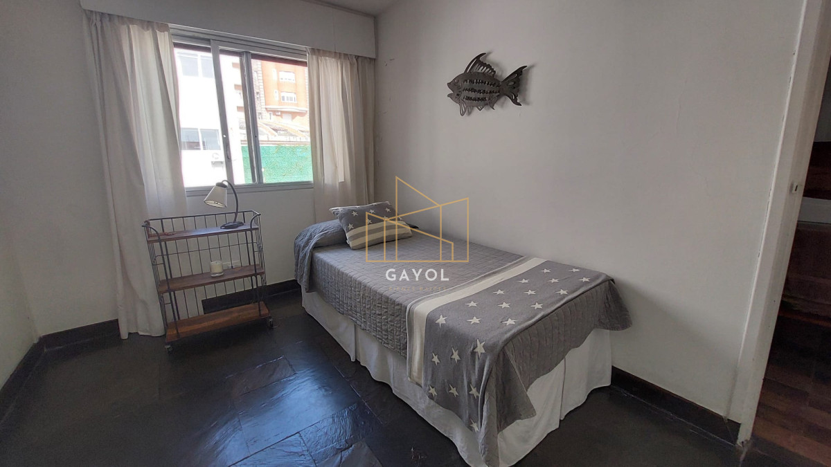Apartamento ID.449 - Alquiler temporada de verano 3 dormitorios parada uno de Mansa
