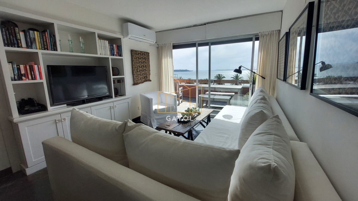 Apartamento ID.449 - Alquiler temporada de verano 3 dormitorios parada uno de Mansa