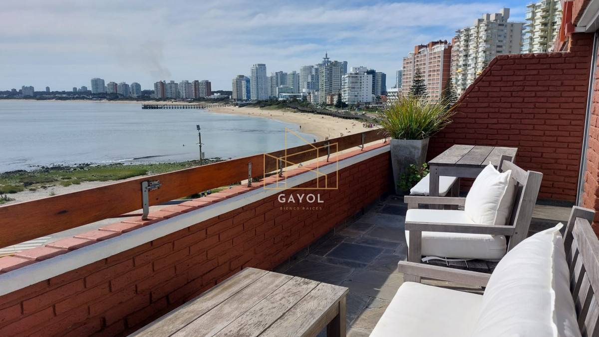 Apartamento ID.449 - Alquiler temporada de verano 3 dormitorios parada uno de Mansa
