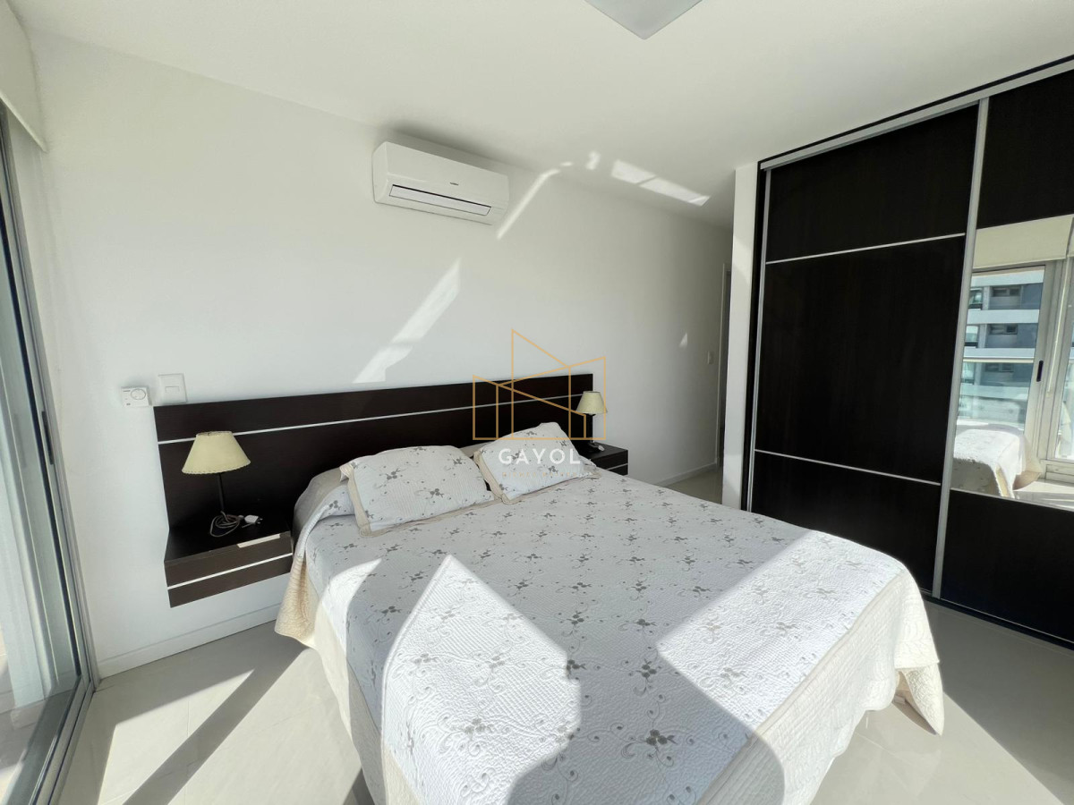 Apartamento ID.602 - Apartamento en venta y alquiler de temporada, 2 dormitorios en Playa Brava 