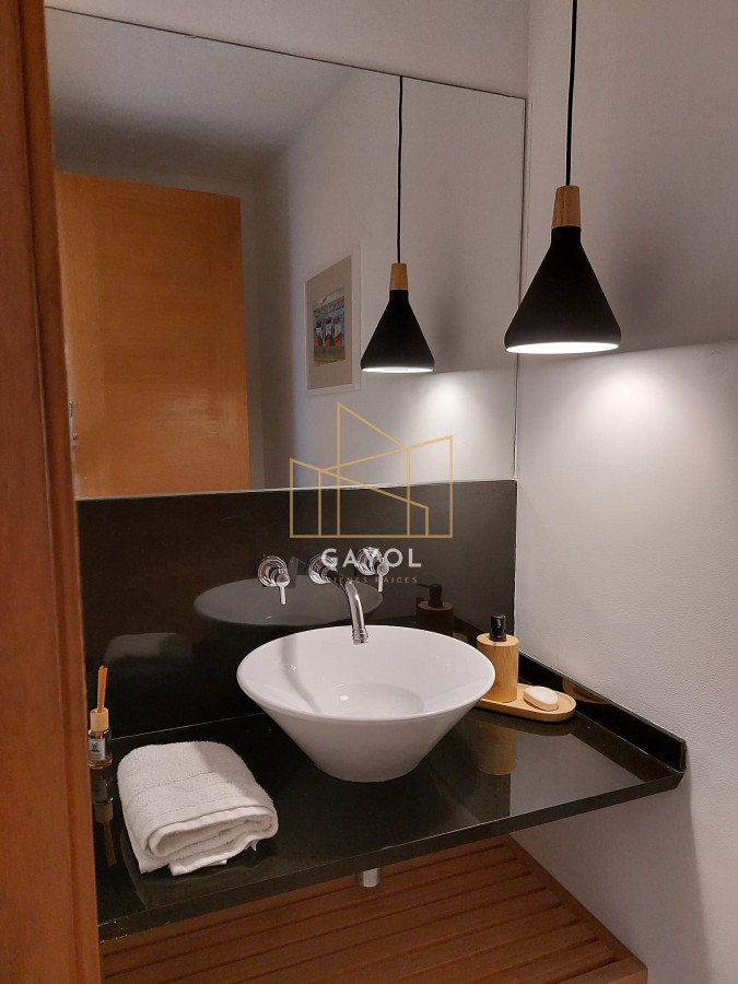 Apartamento ID.412 - Allquiler de Temporada 2 suite en Playa Mansa con todos los servicios