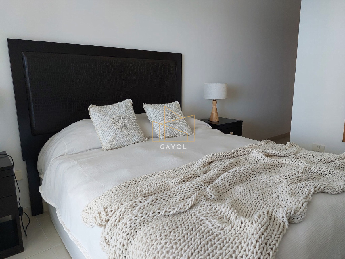 Apartamento ID.412 - Allquiler de Temporada 2 suite en Playa Mansa con todos los servicios