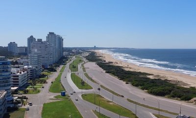 Apartamento de 3 suite y dependencia en VENTA Playa Brava
