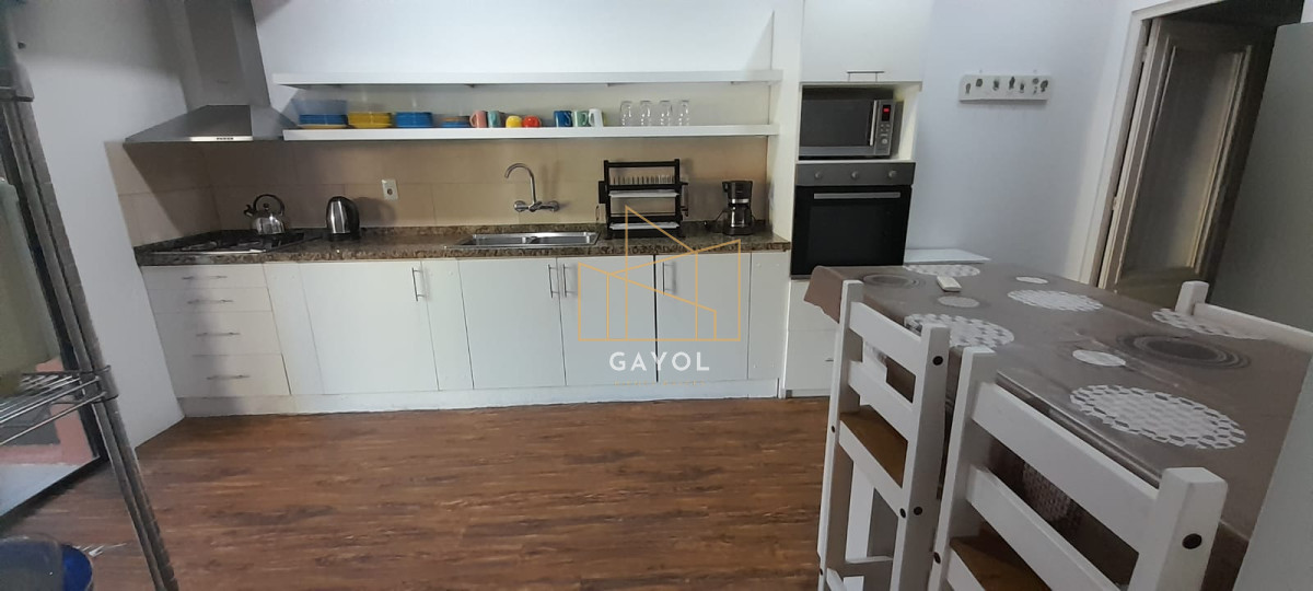 Casa ID.678 - IDEAL PARA INVERSORES!!! Casa de 5 dormitorios, Centro de Maldonado