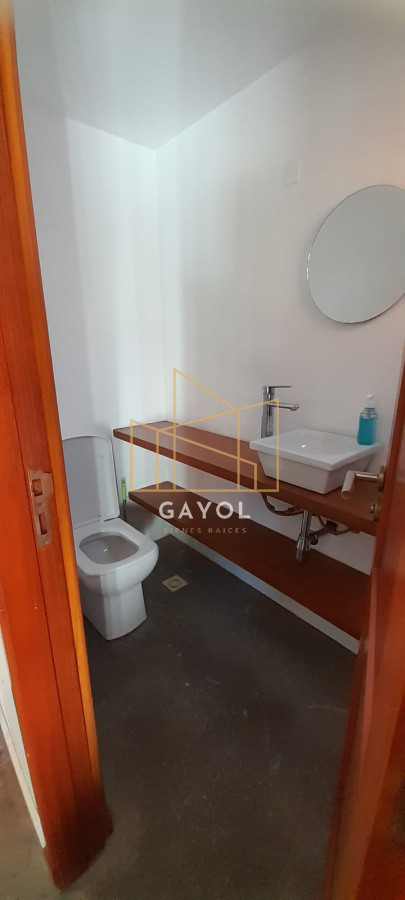 Casa ID.678 - IDEAL PARA INVERSORES!!! Casa de 5 dormitorios, Centro de Maldonado