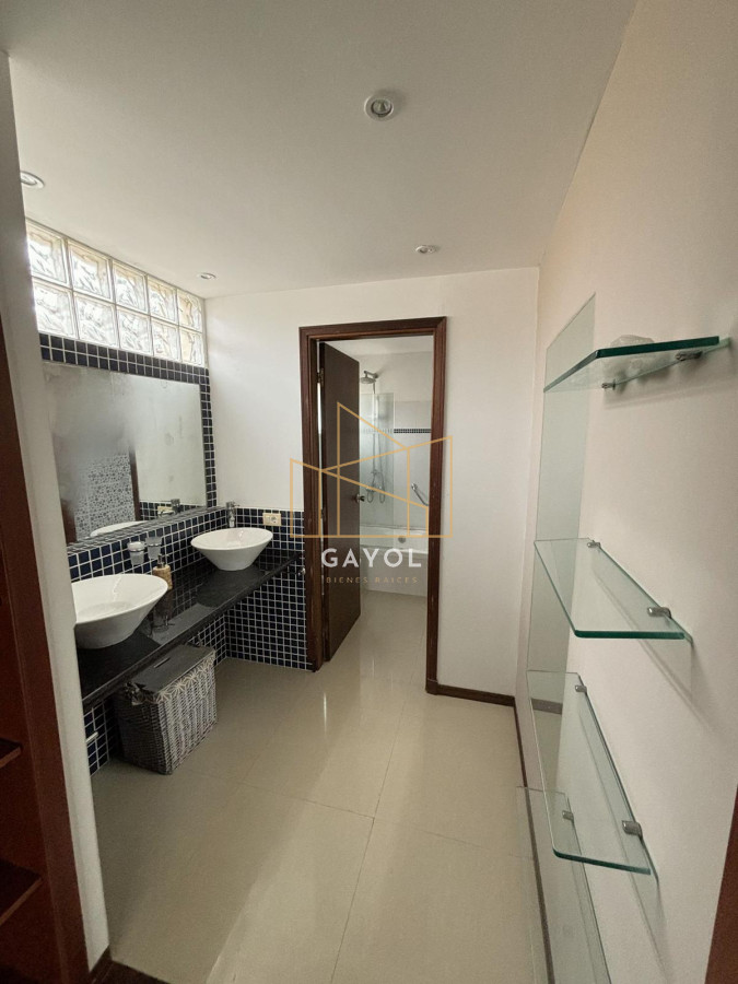 Casa ID.440 - Casa en Alquile de Verano 4 dormitorios en Montoya, La Barra