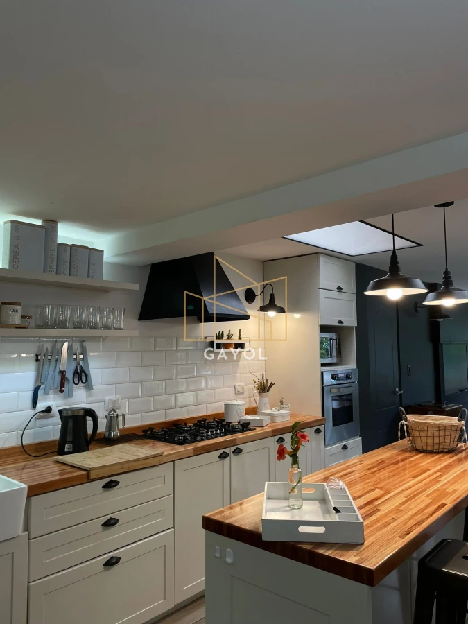 Casa ID.38 - Casa de 4 dormitorios en San Rafael 