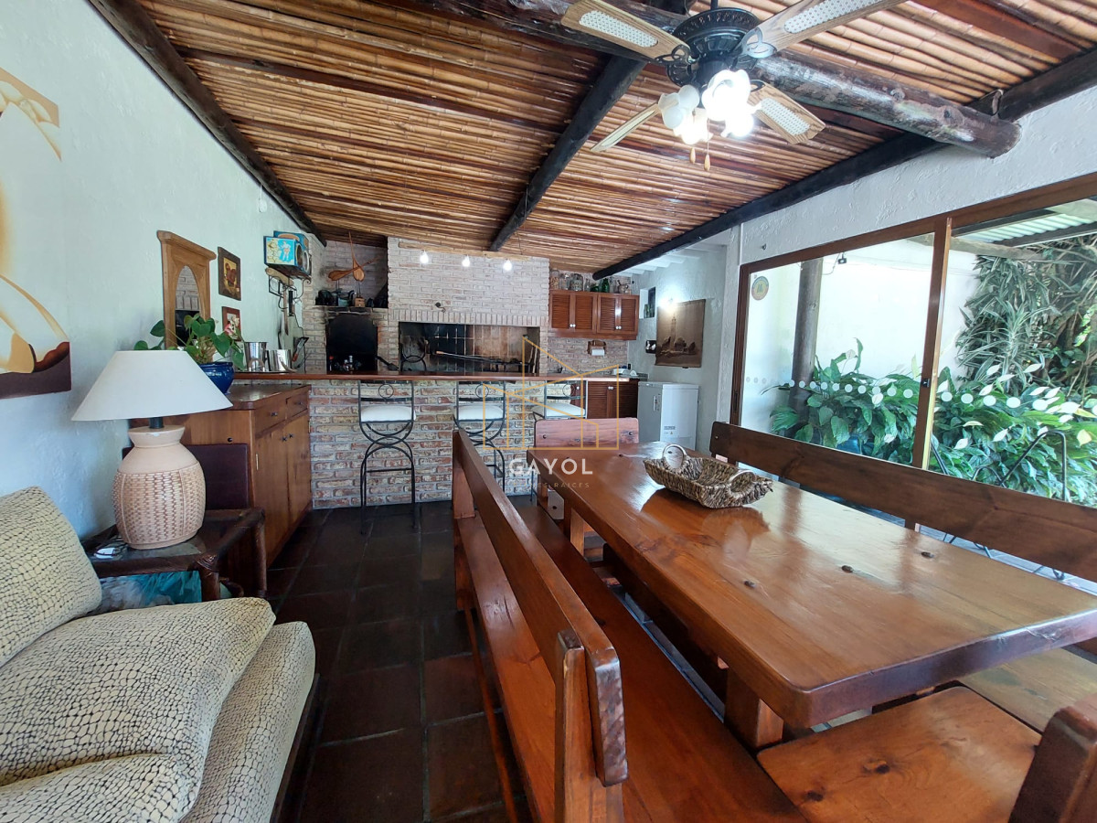 Casa ID.3 - Casa en Venta y Alquiler Temporario en Parada 25 de Mansa