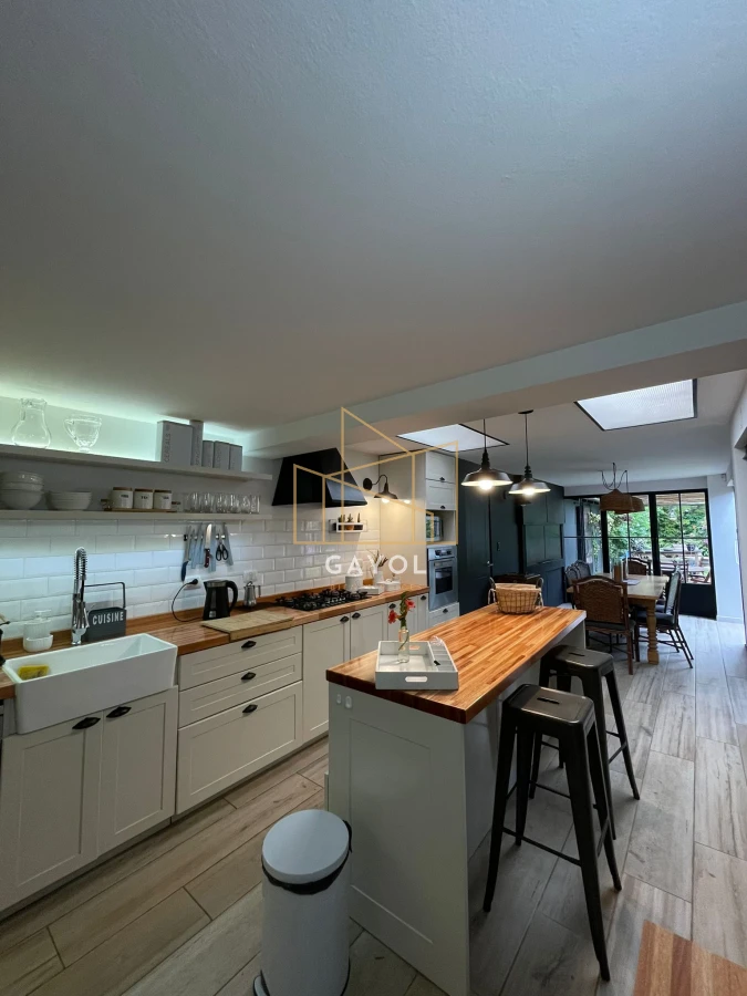 Casa ID.38 - Casa de 4 dormitorios en San Rafael 