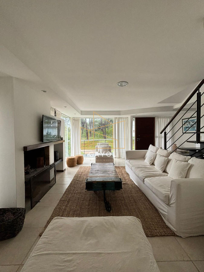 Casa ID.440 - Casa en Alquile de Verano 4 dormitorios en Montoya, La Barra