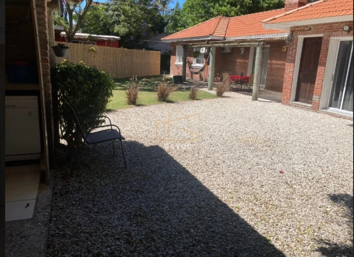 Casa ID.425 - Alquiler temporal casa en San Rafael de 3 dormitorios y dependencia