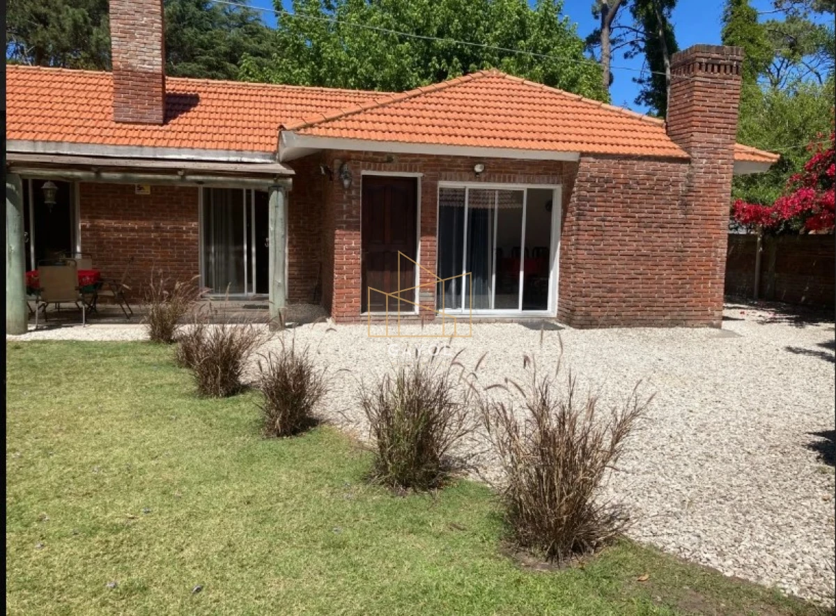 Casa ID.425 - Alquiler temporal casa en San Rafael de 3 dormitorios y dependencia