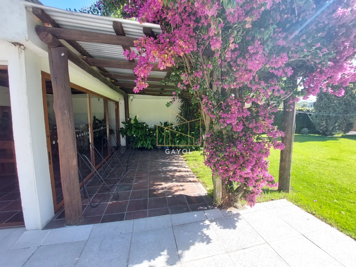 Casa ID.3 - Casa en Venta y Alquiler Temporario en Parada 25 de Mansa