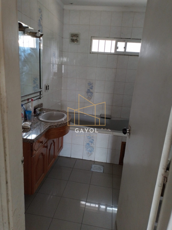 Casa ID.529 - Casa alquiler de verano en playa Mansa 4 dormitorios