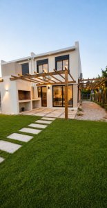 Casa en venta a estrenar de 3 dormitorios