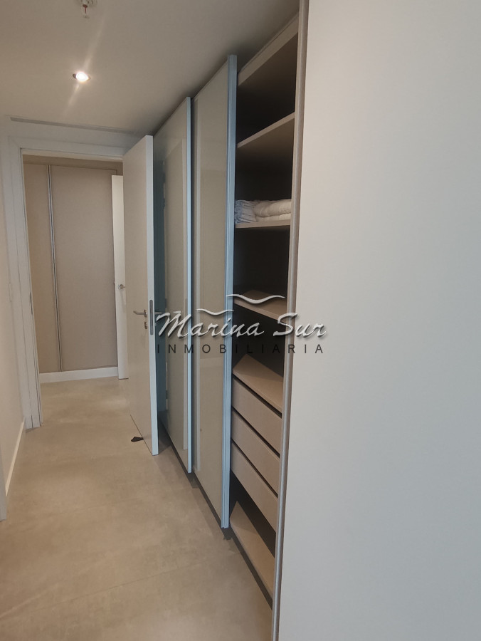 Apartamento ID.109 - Espectacular unidad en venta Venetian 2 Dormitorios 2 baños y toilette