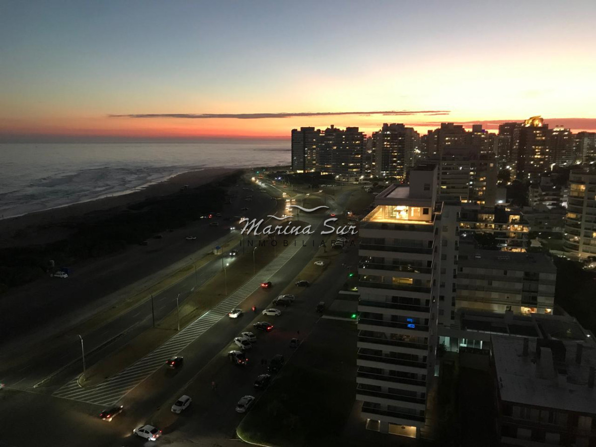 Apartamento ID.173 - Alquiler Temporario Tiburon II - 3 Dormitorios más Servicio Completo