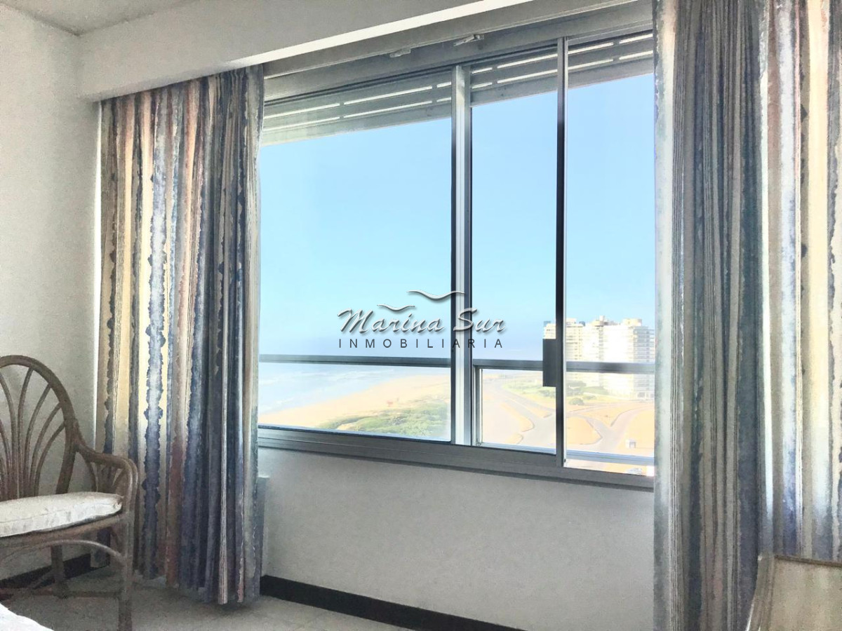 Apartamento ID.173 - Alquiler Temporario Tiburon II - 3 Dormitorios más Servicio Completo