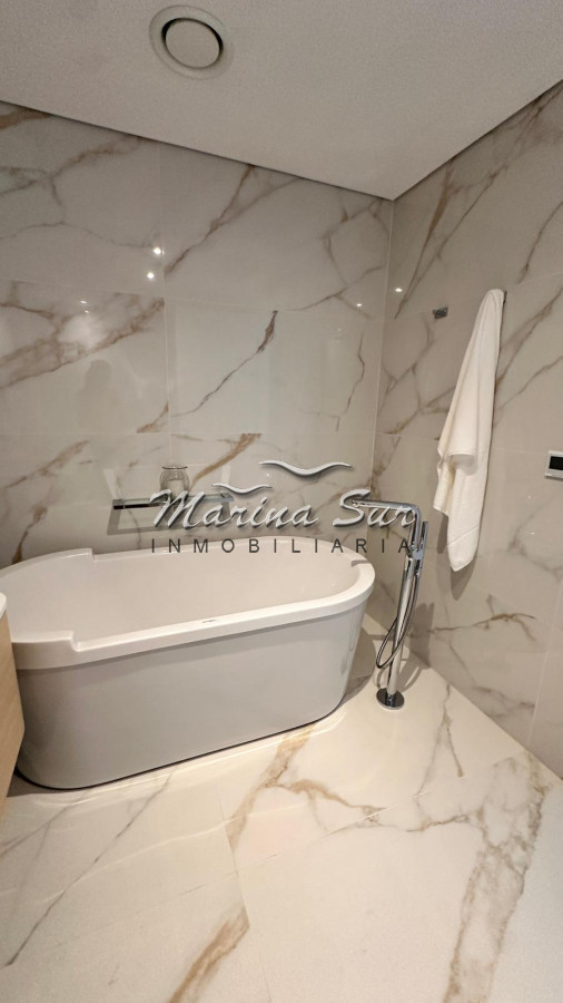 Apartamento ID.203 - Espectacular Apartamento Alquiler de Verano 3 Dormitorios en Suite - Manantiales