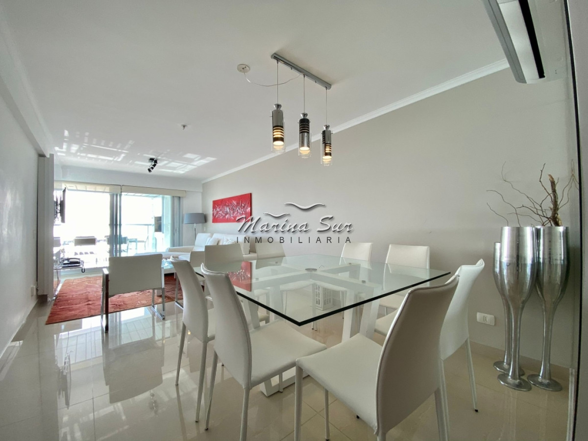 Apartamento ID.3 - Apartamento con una vista increíble vista, dos dormitorios, living comedor , dos baños, parrillero en terraza