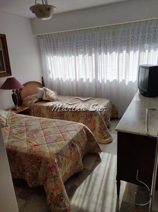 Apartamento ID.194 - Espectacular apartamento reciclado en Roosevelt Center 3 Dormitorios más Servicio