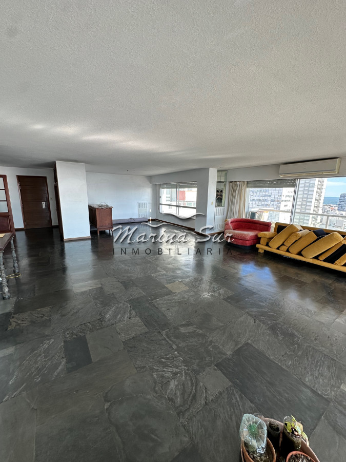 Apartamento ID.322 - Monarca 3 Dormitorios y Servicio Completo