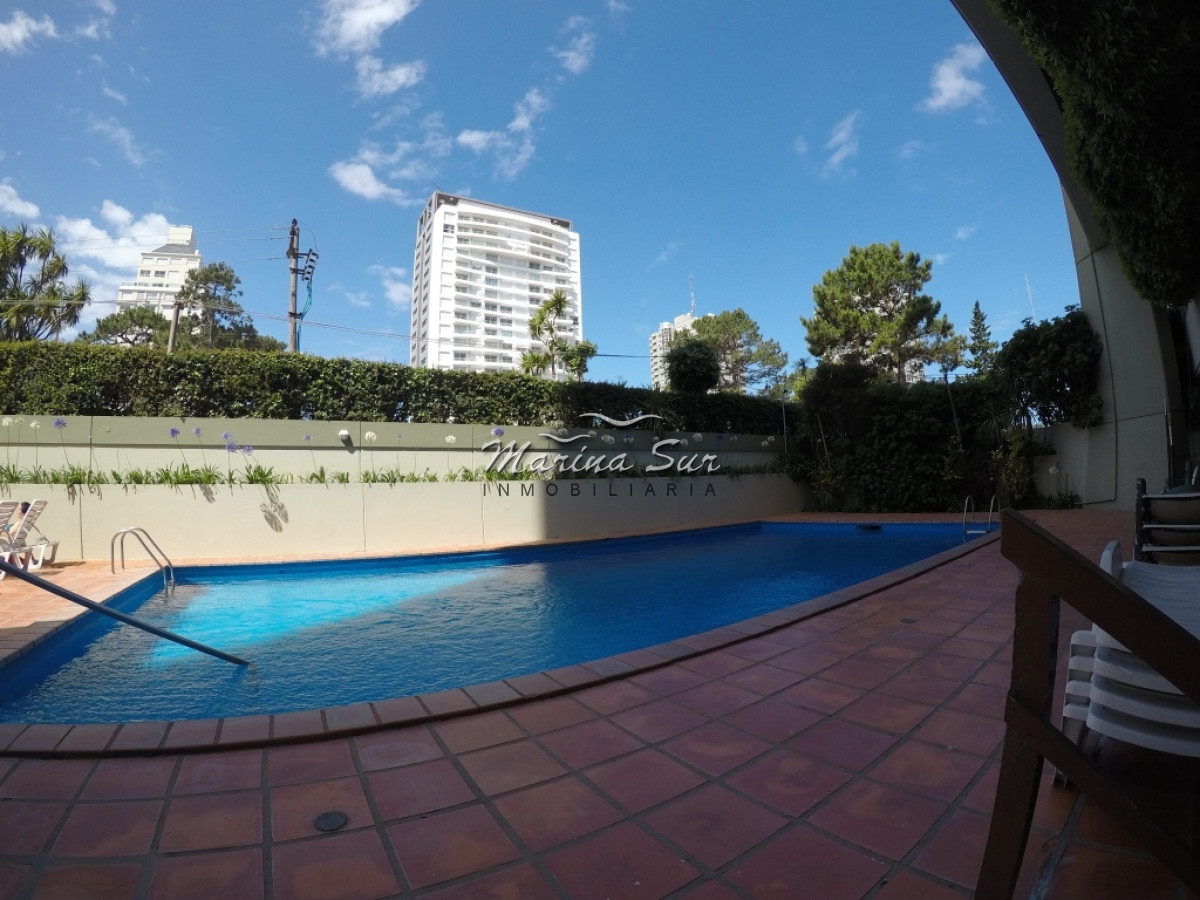 Apartamento ID.60 - Apartamento de un dormitorio con hermosa vista al bosque. Ideal para vacacionar en familia!