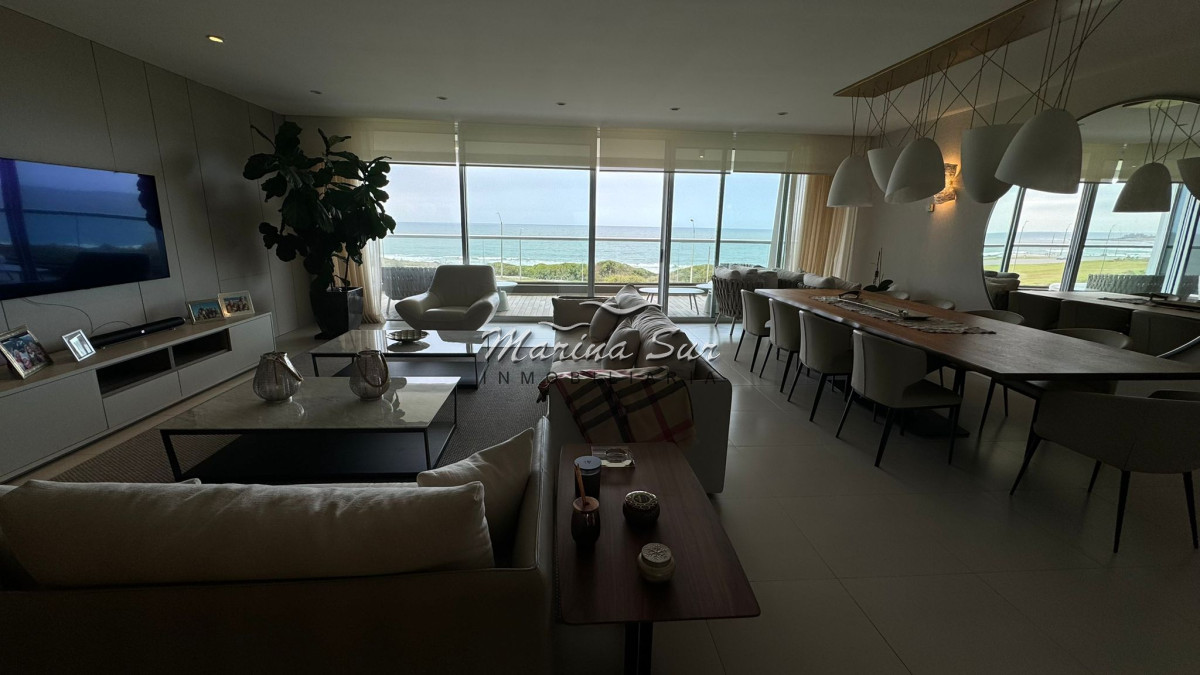 Apartamento ID.125 - Segunda Quincena de Enero Alquiler - Tiburón Océano 3 dormitorios más servicio completo