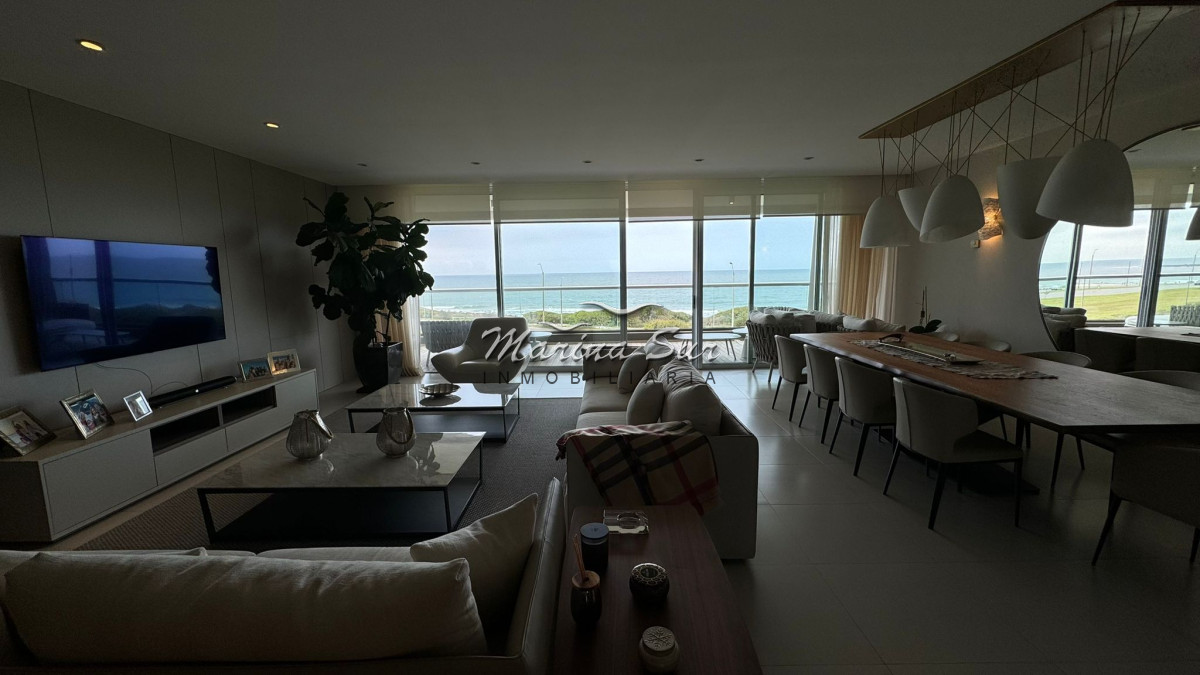 Apartamento ID.125 - Segunda Quincena de Enero Alquiler - Tiburón Océano 3 dormitorios más servicio completo