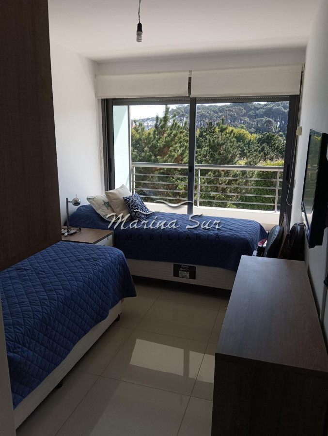 Apartamento ID.20 - Apartamento de tres dormitorios, en una de las mejores zonas de Punta del Este.