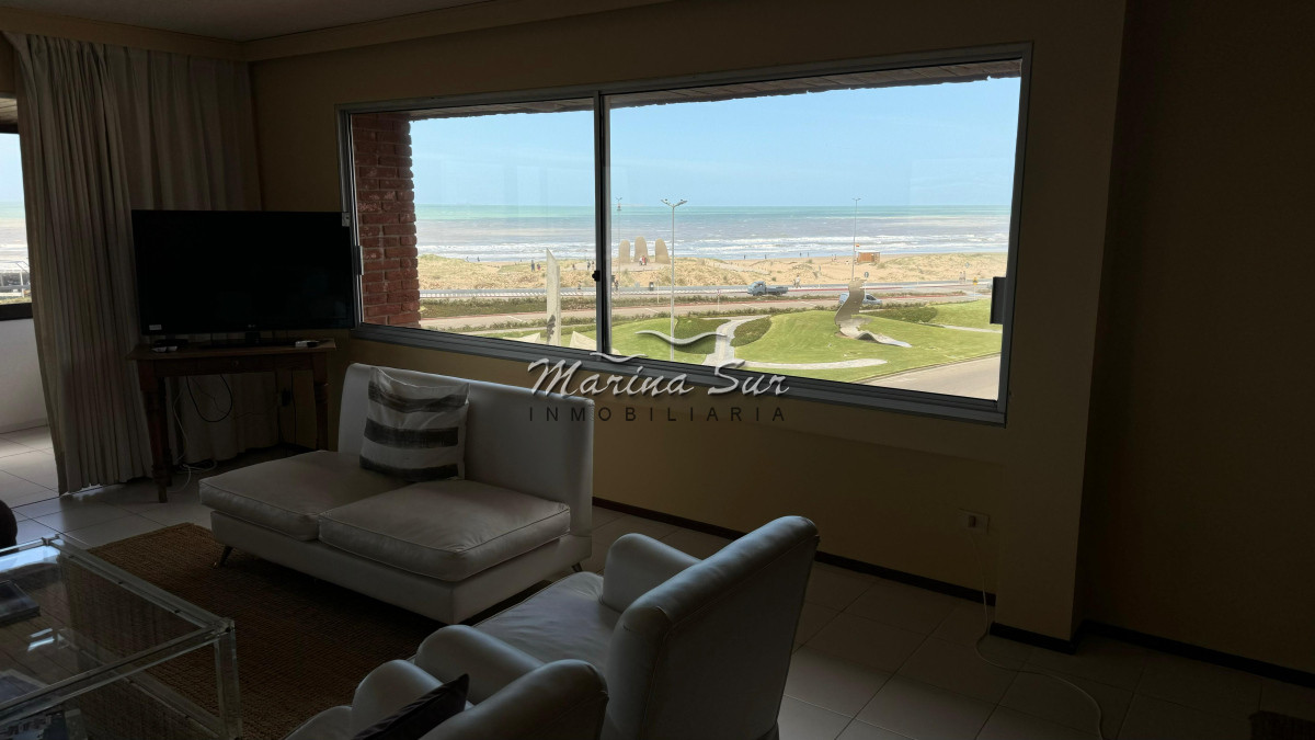 Apartamento ID.206 - Espigon Playa 3 dormitorios 2 baños primera fila