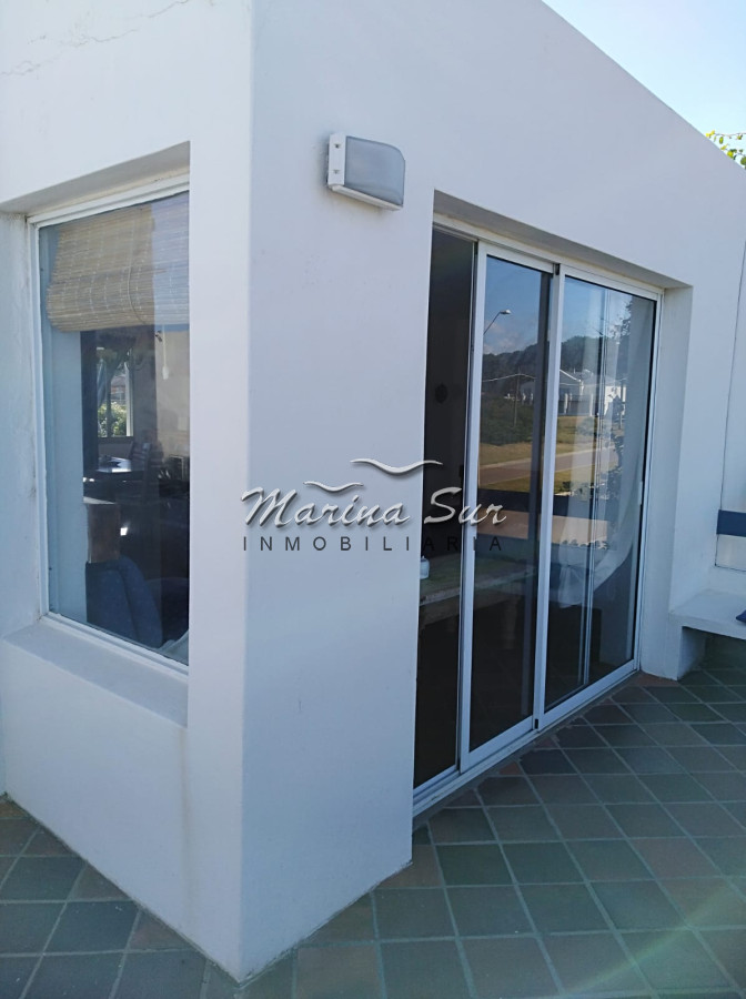 Apartamento ID.202 - Disponible Febrero Frente al Mar La Barra 3 dormitorios 2 baños