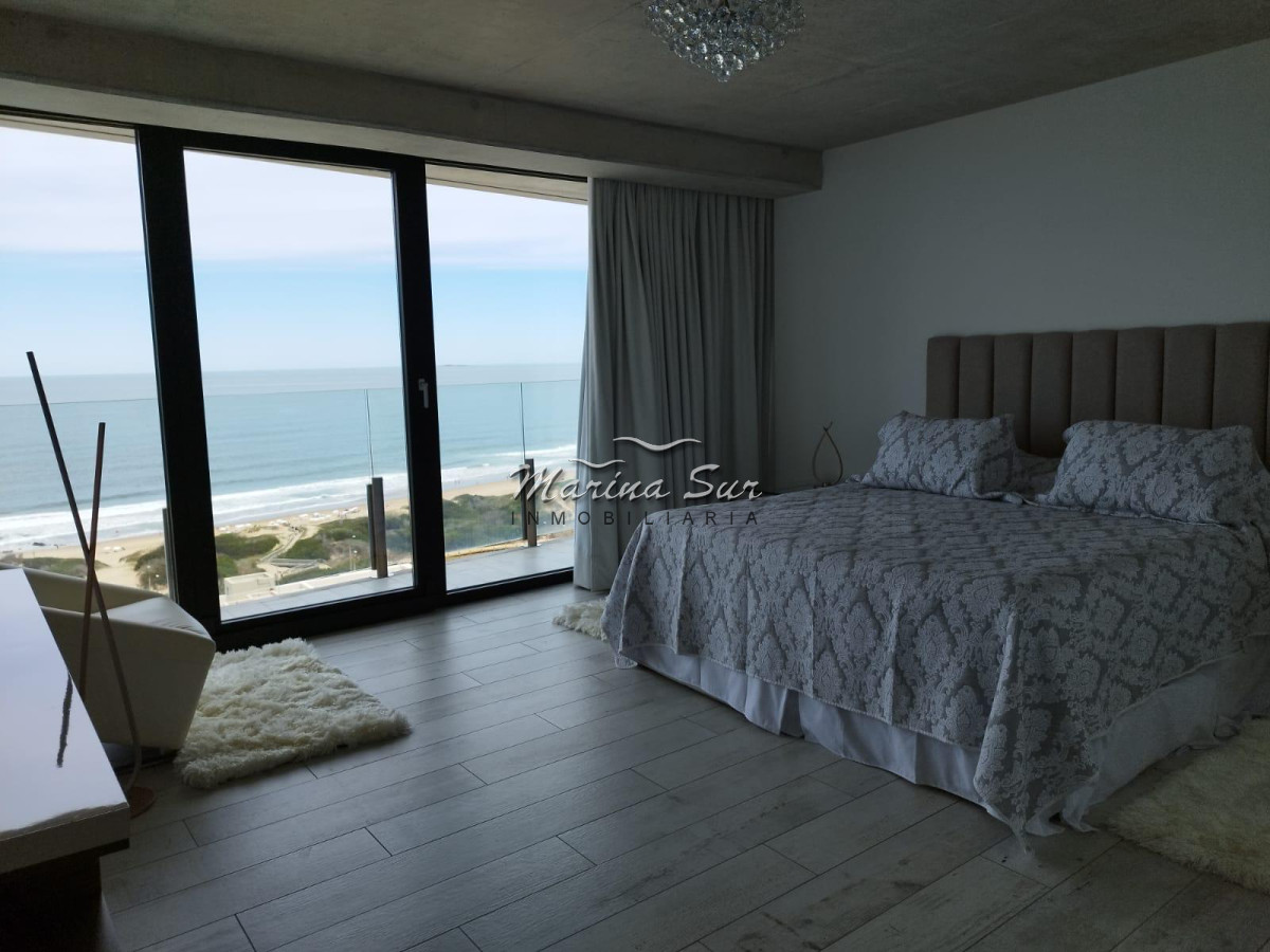 Apartamento ID.76 - En Venta y Alquiler Temporario Surfside 3 Dormitorios 4 Baños