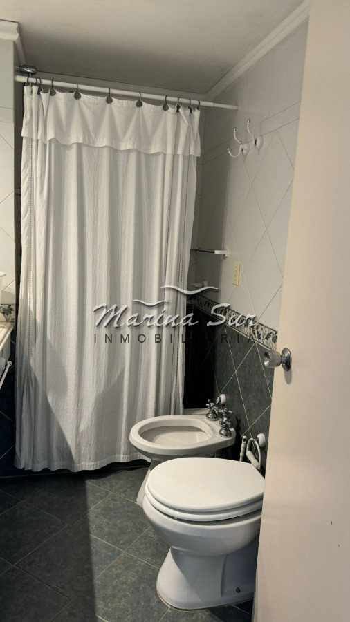 Apartamento ID.117 - Espectacular Pent House en Tiburón 1 Alquiler de Verano - Dos Dormitorios