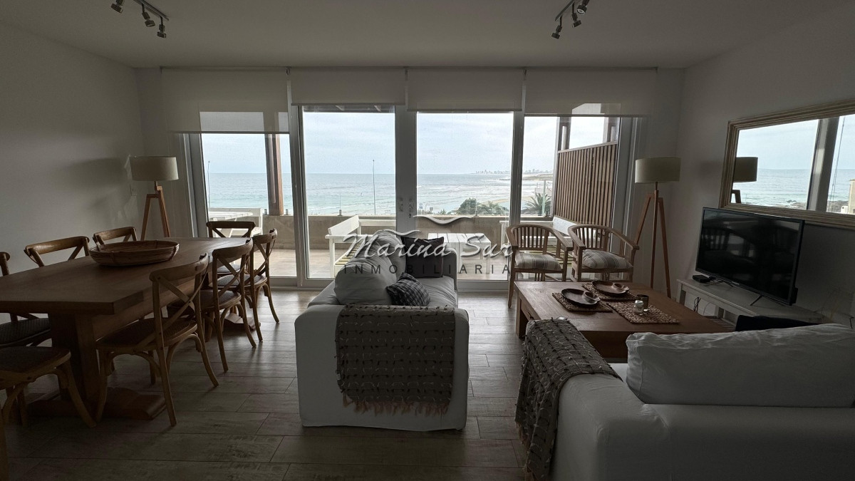 Apartamento ID.134 - Increible unidad en Palcos de la Posta - 3 Dormitorios 3 baños