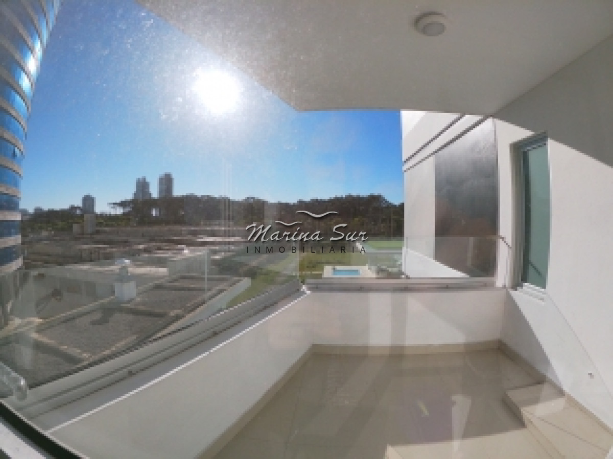 Apartamento ID.27 - Apartamento a la venta en Edificio de categoría 4 dormitorios 5 baños