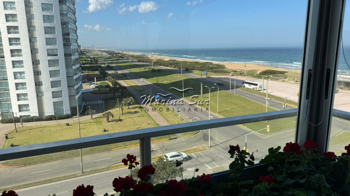 Apartamento ID.124 - Alquiler de Verano- Tiburón 1 - 3 dormitorios más servicio con baño