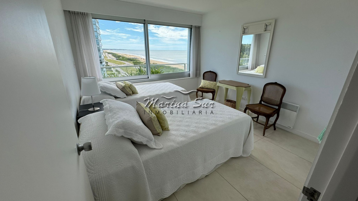 Apartamento ID.204 - Primera Fila Tiburon 1 - 3 dormitorios más servicio completo