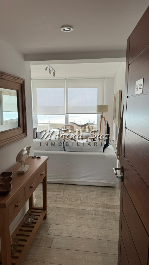 Apartamento ID.134 - Increible unidad en Palcos de la Posta - 3 Dormitorios 3 baños