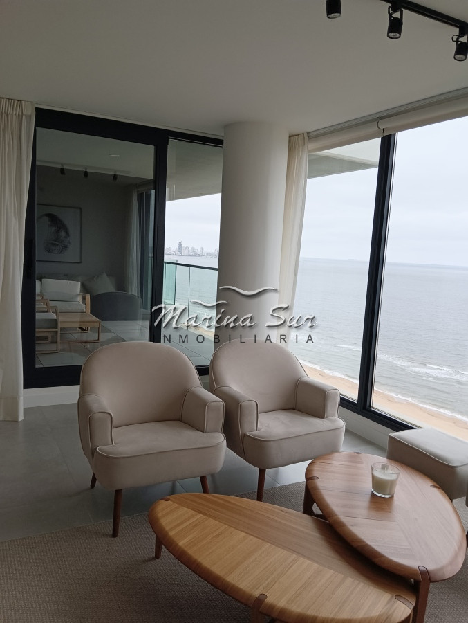 Apartamento ID.109 - Espectacular unidad en venta Venetian 2 Dormitorios 2 baños y toilette