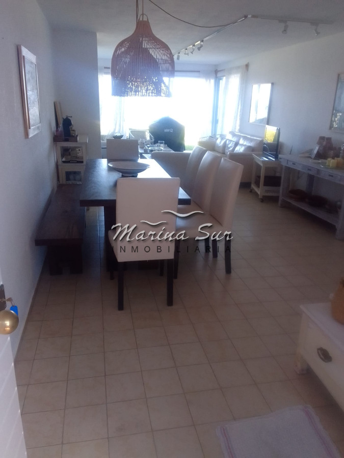 Apartamento ID.170 - Lomas de Manantiales Primera Fila 2 Dormitorios más Servicio Alquiler de Verano