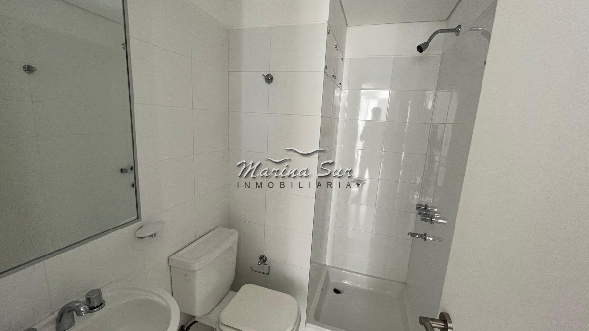 Apartamento ID.147 - Le Parc Torre ll - Increíble apartamento con vista al mar, 2 Suites y Servicio completo