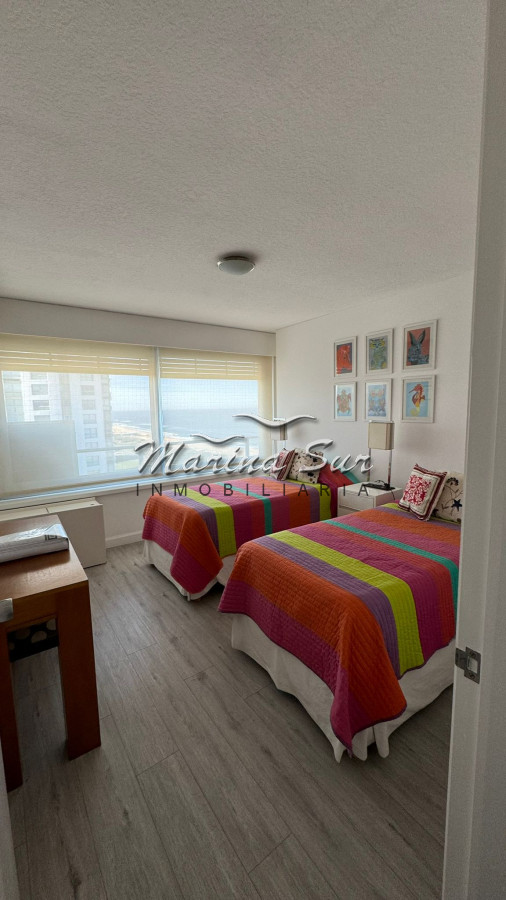Apartamento ID.118 - Tiburon I - 3 Dormitorios y Servicio Alquiler de Verano