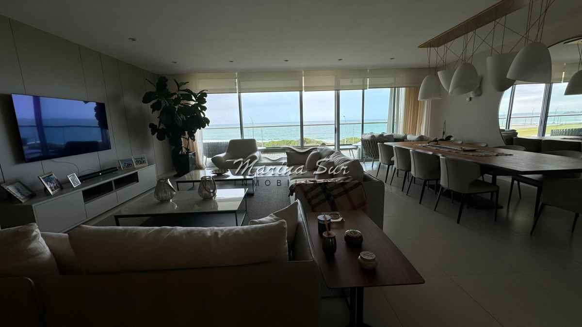 Apartamento ID.125 - Segunda Quincena de Enero Alquiler - Tiburón Océano 3 dormitorios más servicio completo