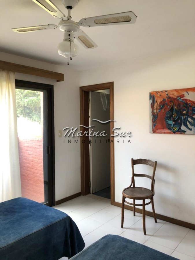 Apartamento ID.226 - En venta Edificio Barrenada Manantiales 3 Dormitorios y Servicio