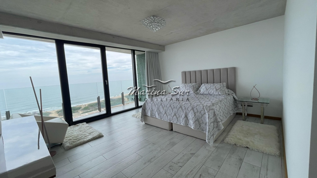 Apartamento ID.76 - En Venta y Alquiler Temporario Surfside 3 Dormitorios 4 Baños