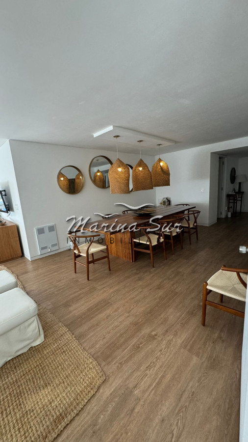 Apartamento ID.119 - Alquiler de Verano Tiburon I - 3 dormitorios más servicio