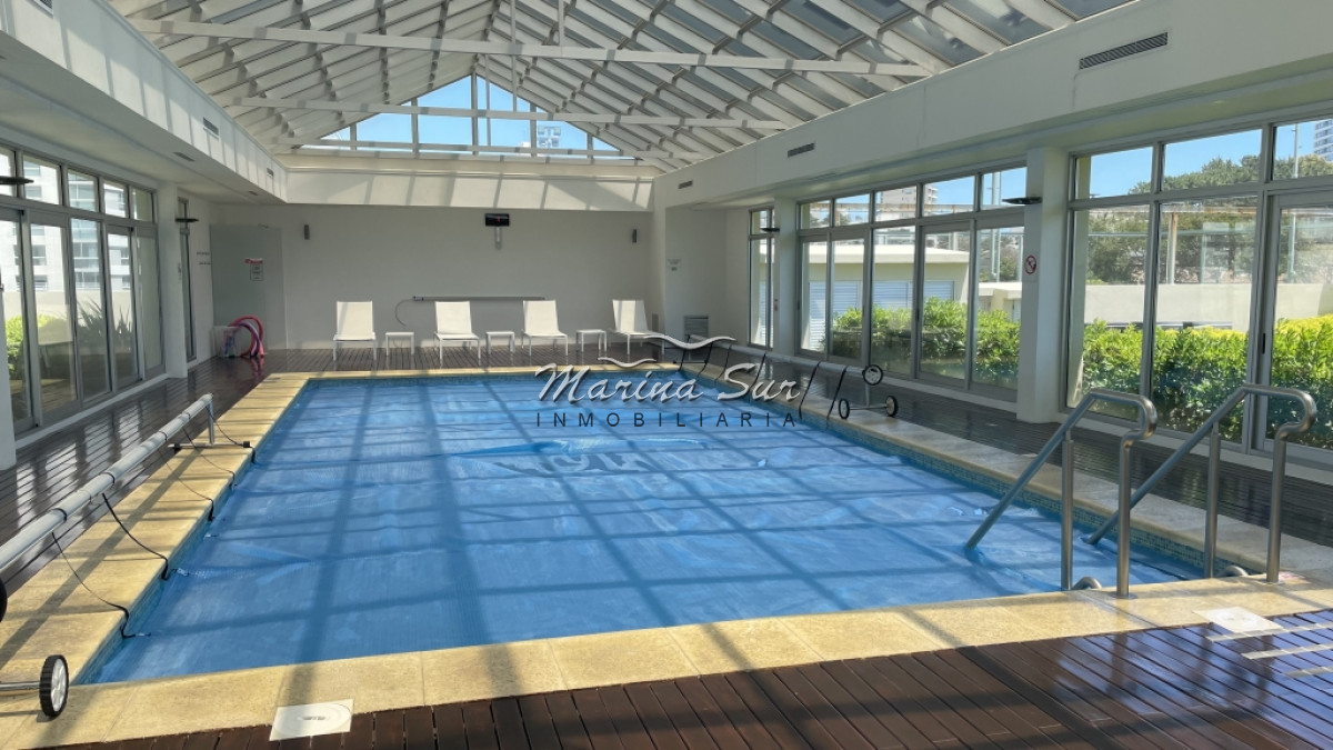 Apartamento ID.15 - Espectacular unidad de tres dormitorios en suite y dependencia de servicio que forma parte de uno de los edificios más exclusivos de Punta del Este