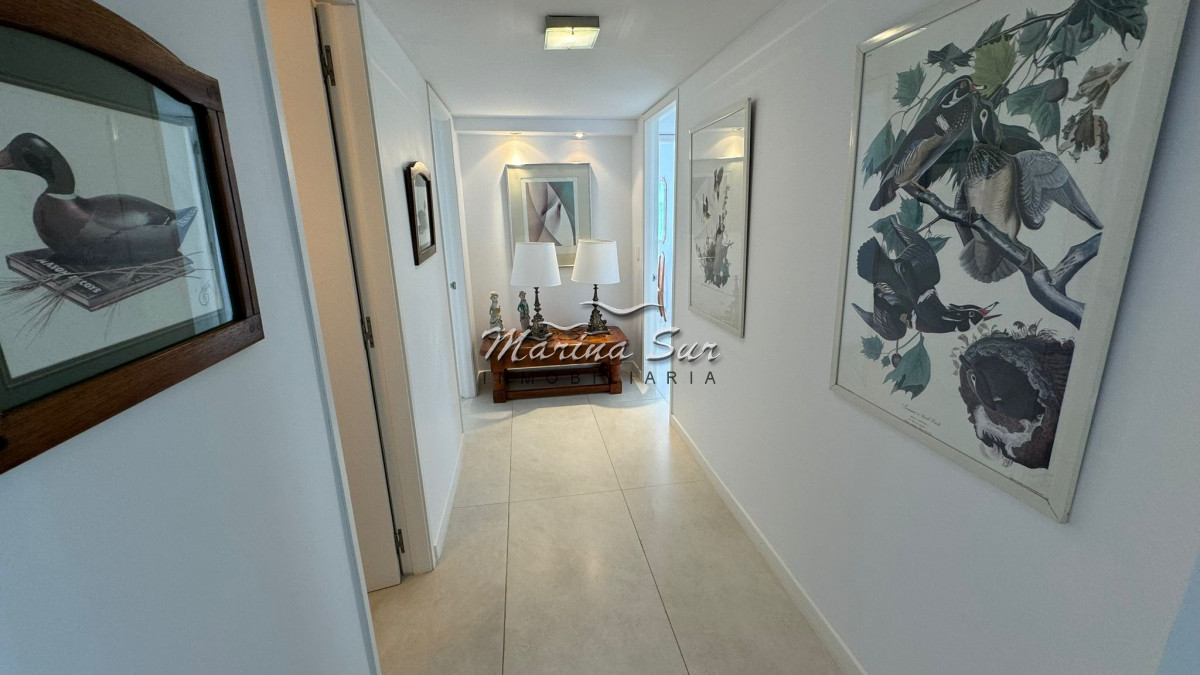 Apartamento ID.204 - Primera Fila Tiburon 1 - 3 dormitorios más servicio completo